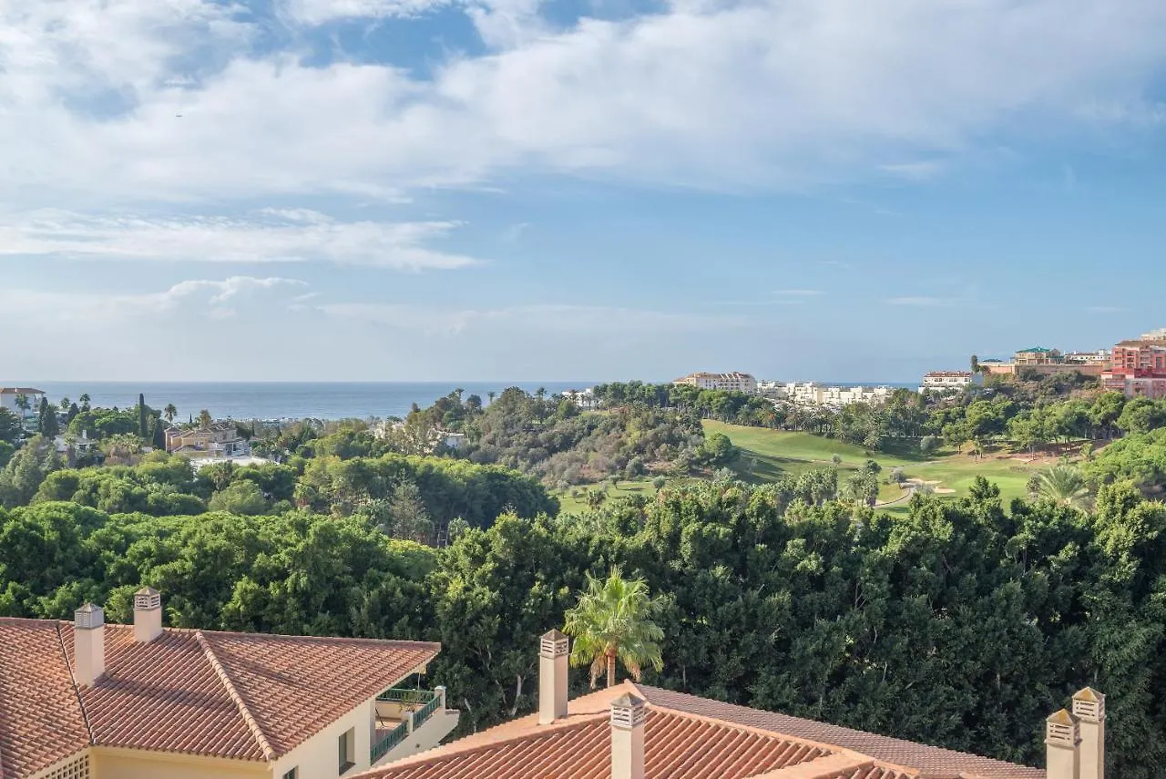 Luxury Apartment At Torrequebrada Benalmádena
