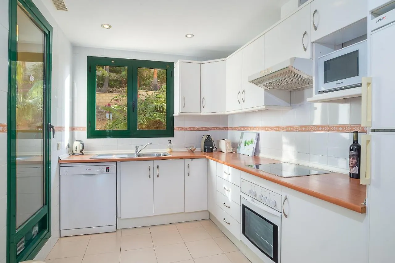 Luxury Apartment At Torrequebrada ベナルマデナ
